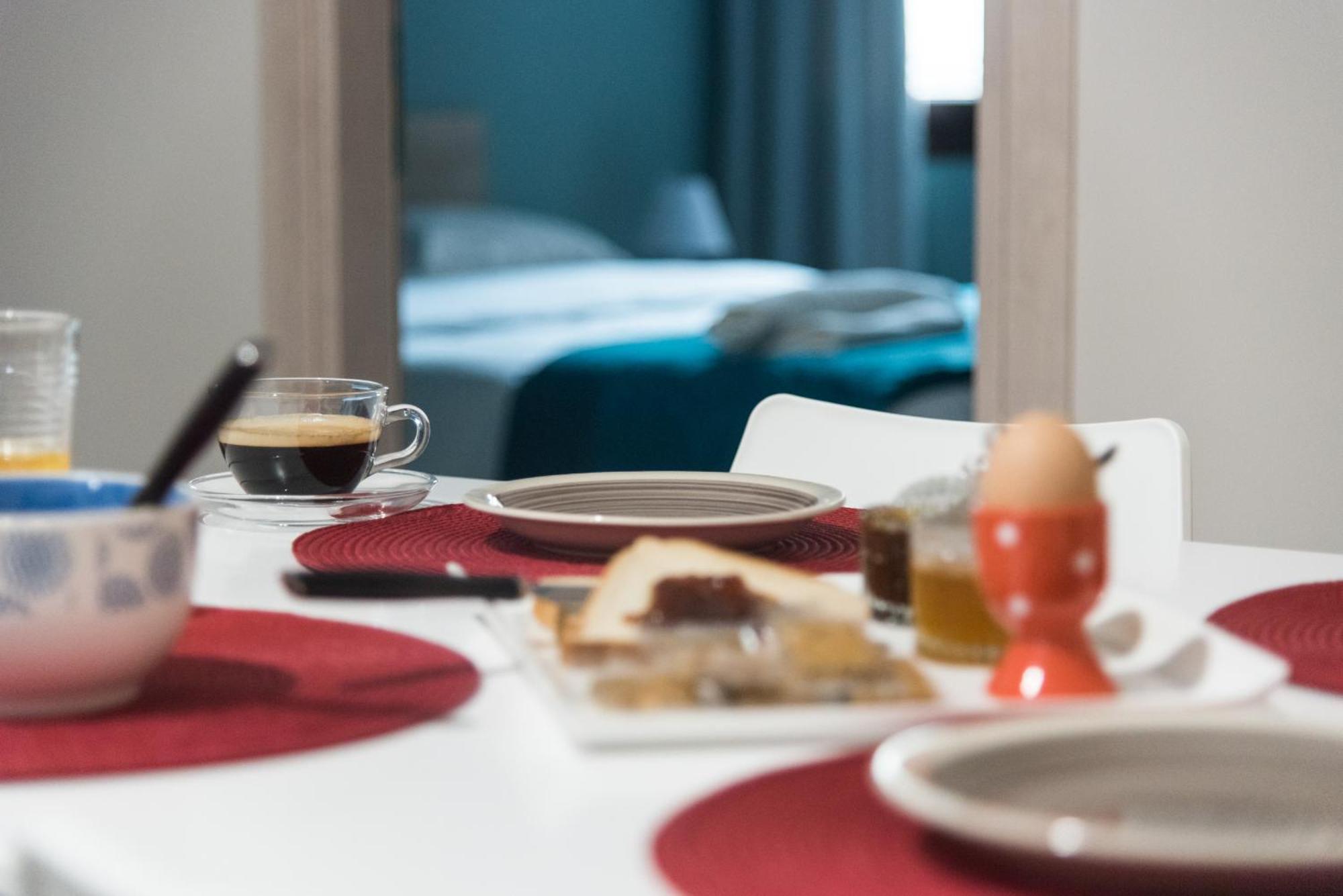 Comfy & Modern Apartment In The Heart Of Heraklion Esterno foto